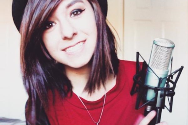 christina-grimmie-gives-her-fans-sneak-peek-cliche-her-birthday-alt
