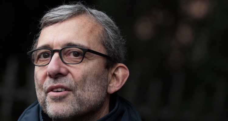 31/01/2016 Roma,Raccolta firme per la candidatura alle primarie del centrosinistra di Roberto Giachetti. Nella foto Roberto Giachetti