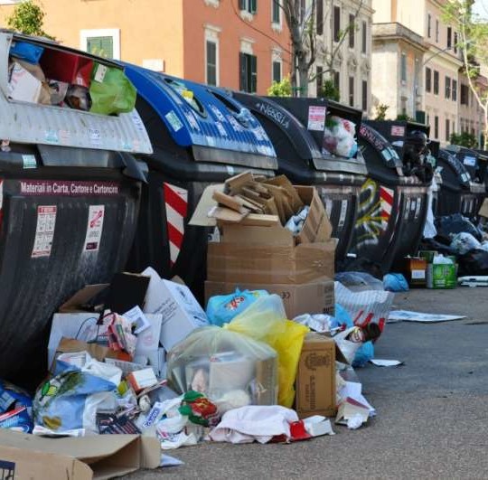 rifiuti roma