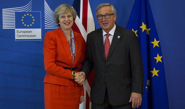 Juncker-Theresa-May