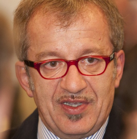 Roberto_Maroni,